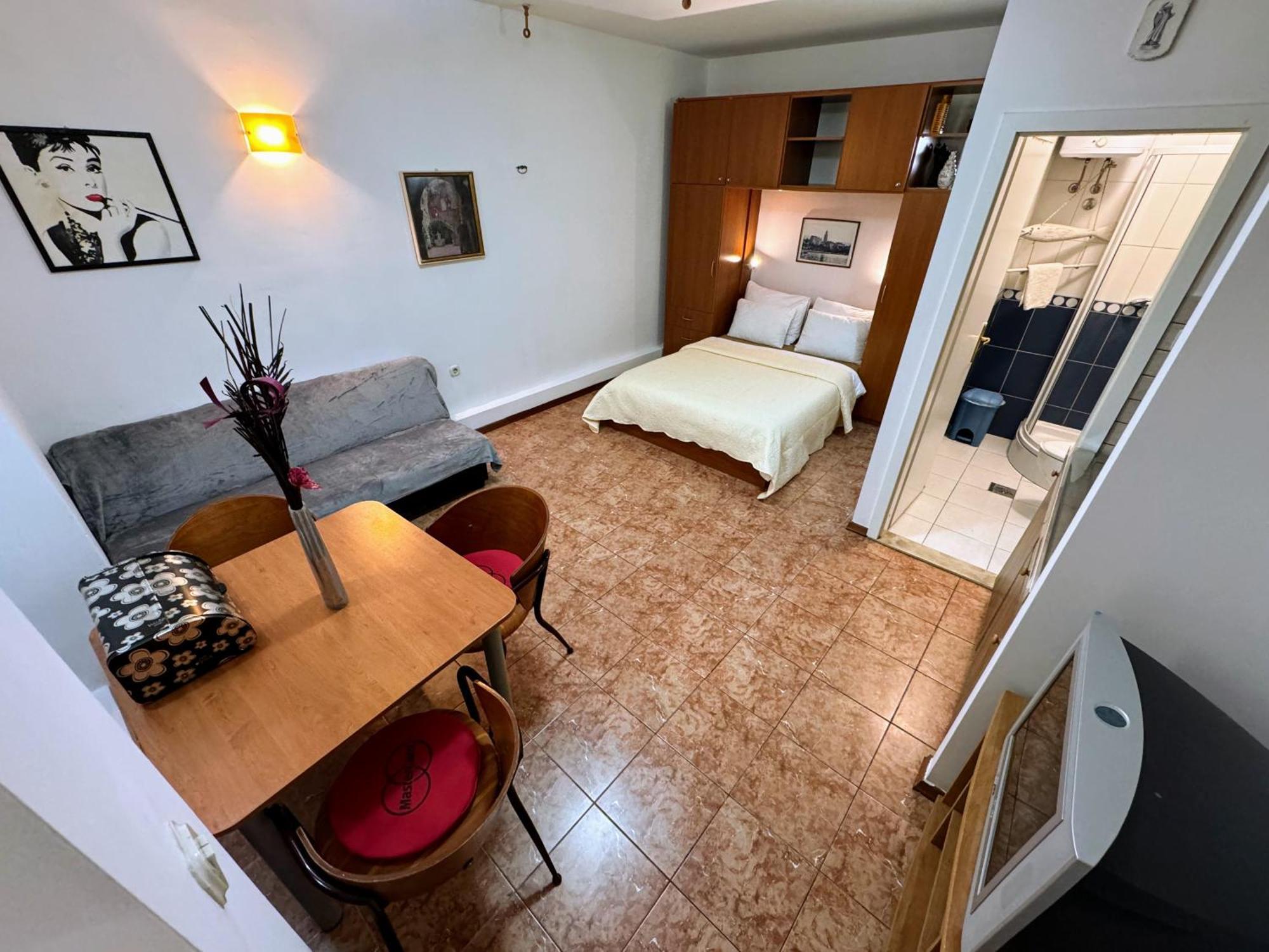 Grgur Studio Apartments Split Extérieur photo